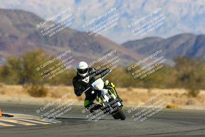 media/Jan-09-2022-SoCal Trackdays (Sun) [[2b1fec8404]]/Turn 14 (10am)/